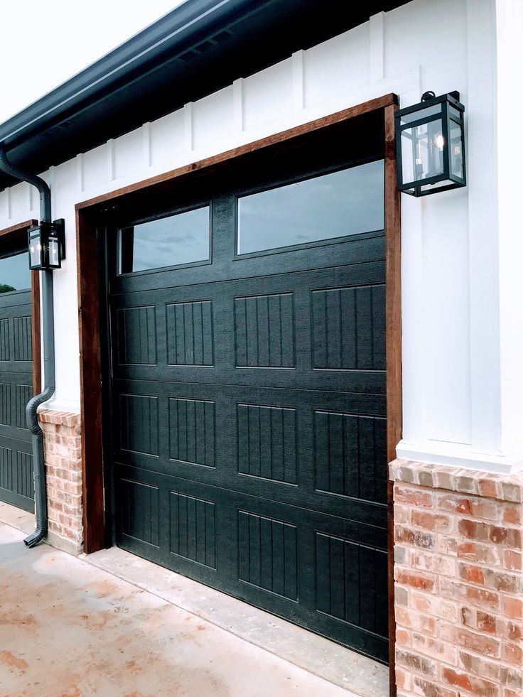 Emergency Garage Door Repair Service - 24/7 Available - Master Garage Door Laguna Hills